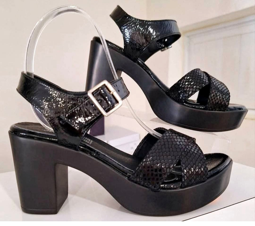 6517 CHAROL NEGRO OROPEL